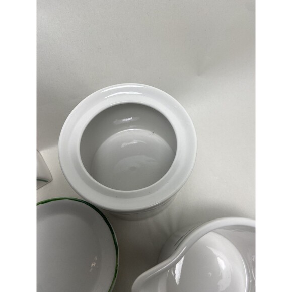 Trisha Holiday Hostess Set Spoon Rest Super Creamer Salt &Pepper Shakers - Picture 5 of 14